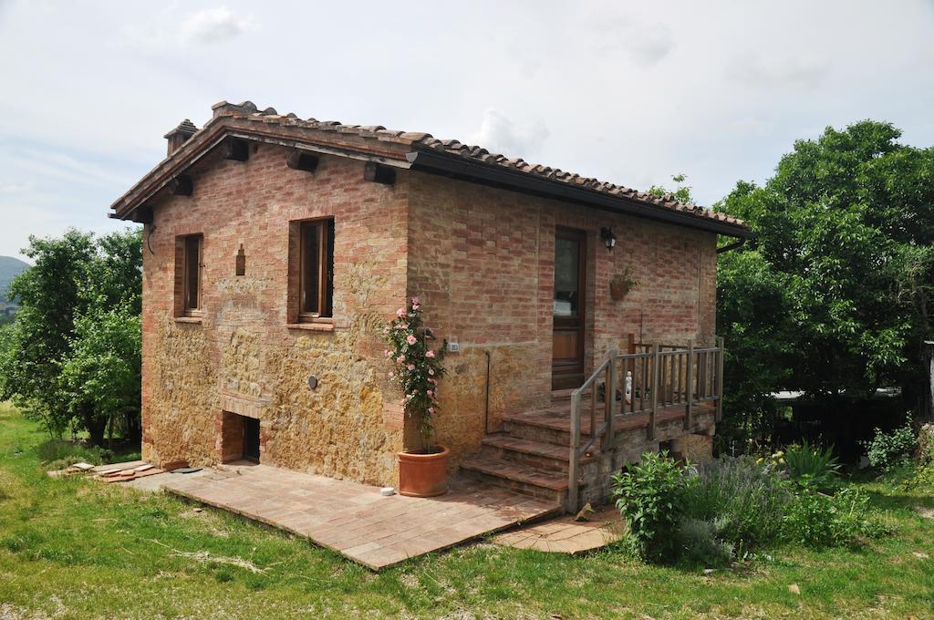 Agriturismo Colombino Siena Bagian luar foto
